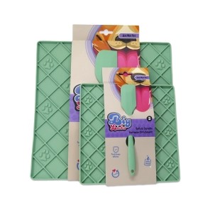Big Licks Mat With Serving Spoon - Green - Large